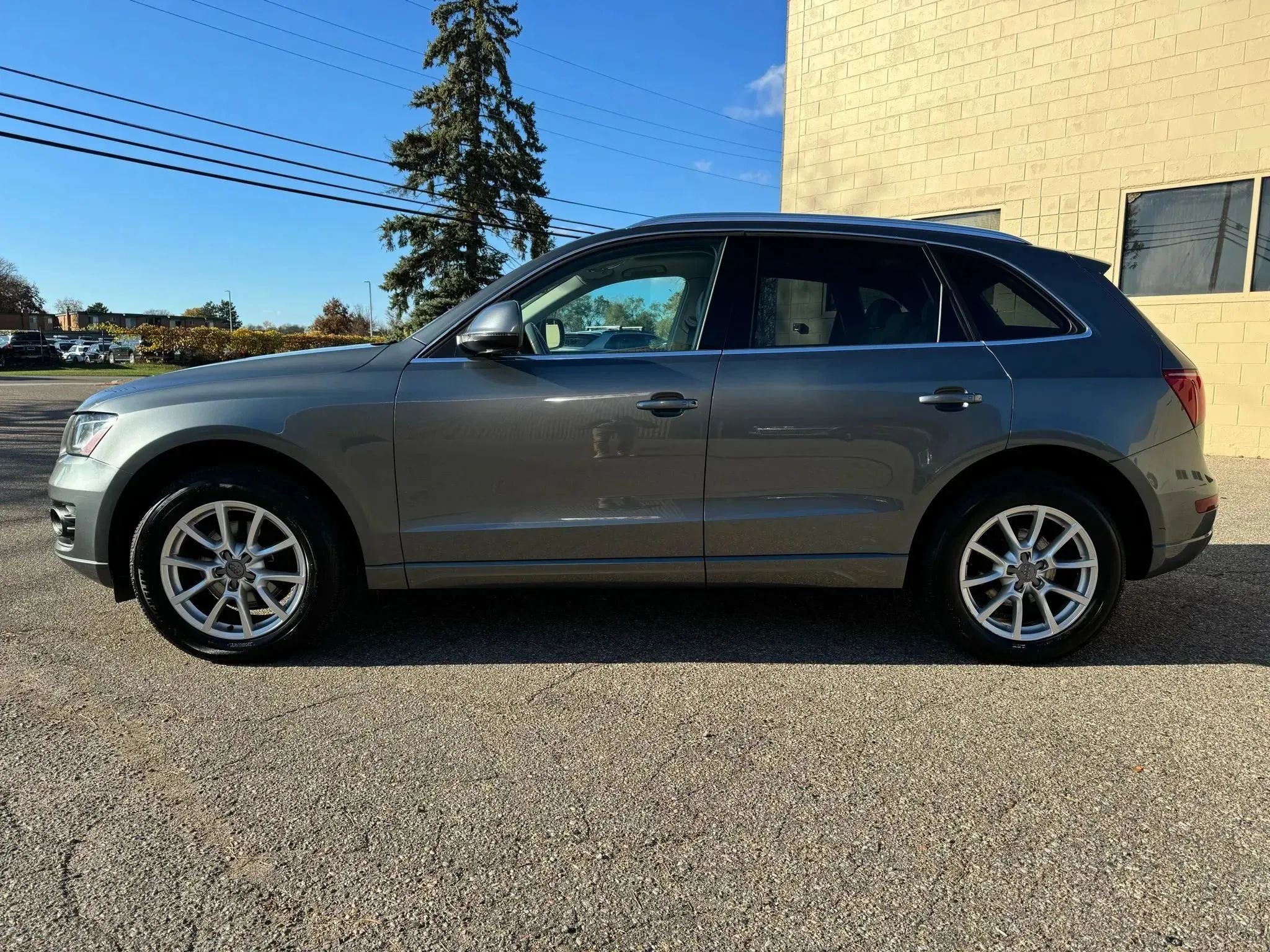 Used 2012 Audi Q5 2.0T Premium Plus AWD/4WD image 5
