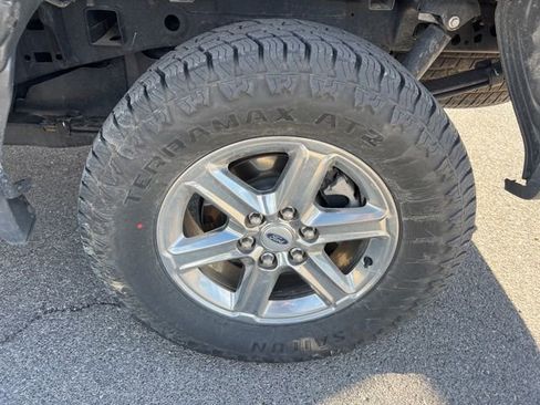 Used 2024 Ford F150 XLT w/ Mobile Office Package image 12