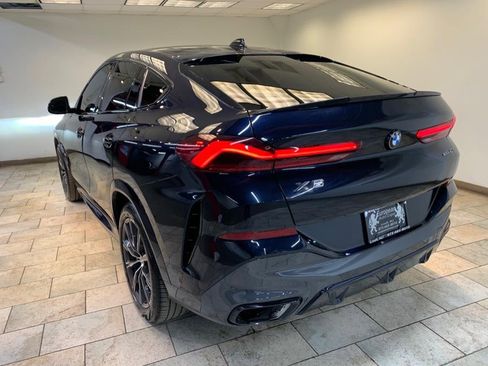 Used 2022 BMW X6 xDrive40i w/ M Sport Package AWD/4WD image 8
