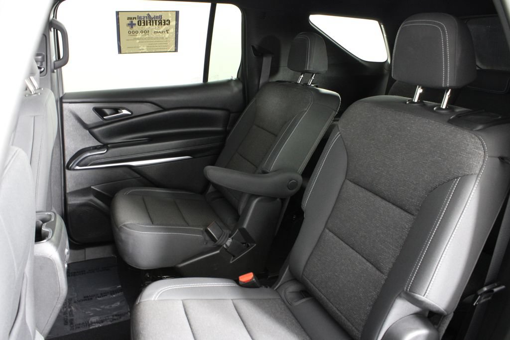 Used 2026 Chevrolet Traverse LT FWD image 20