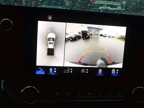 Used 2024 Chevrolet Colorado ZR2 w/ ZR2 Bison Edition AWD/4WD image 24