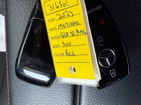Used 2023 Mercedes-Benz GLB 35 AMG 4MATIC image 19