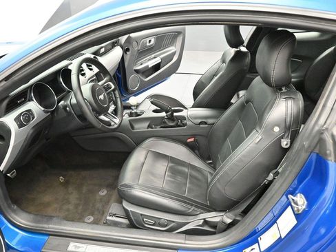Used 2017 Ford Mustang GT Premium RWD image 12
