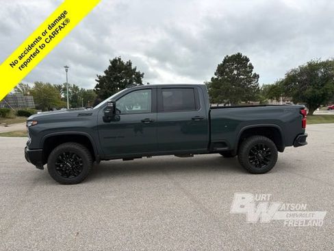 Used 2026 Chevrolet Silverado 3500 LT w/ Trail Boss Package AWD/4WD image 3