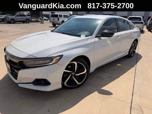 Used 2022 Honda Accord Sport image 1