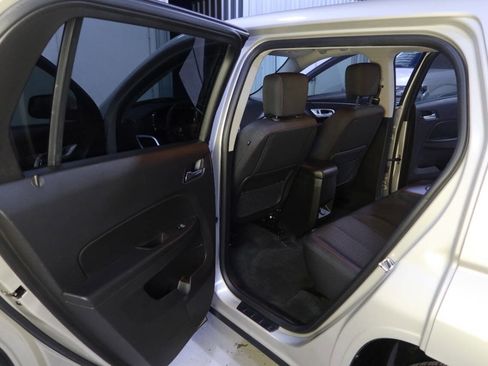 Used 2013 GMC Terrain SLE image 16