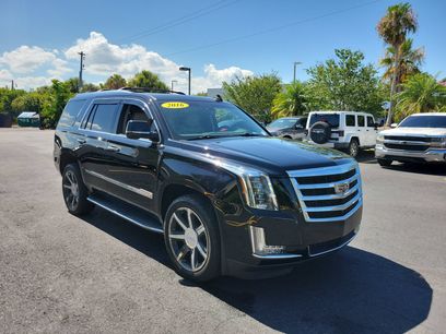 Used 2016 Cadillac Escalade Luxury