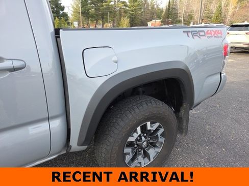 Used 2021 Toyota Tacoma TRD Off-Road image 34
