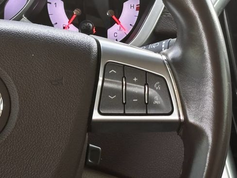 Used 2010 Cadillac SRX Luxury FWD image 13