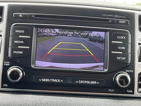 Used 2019 Kia Sportage LX FWD image 19