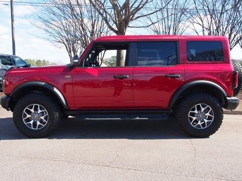 Certified 2025 Ford Bronco Badlands image 4