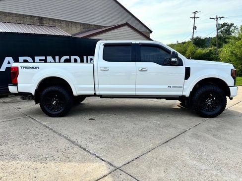 Used 2022 Ford F350 Lariat w/ Tremor Off-Road Package AWD/4WD image 8