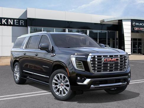 New 2026 GMC Yukon XL Denali AWD/4WD image 7