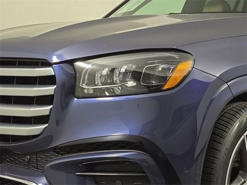 Certified 2024 Mercedes-Benz GLS 450 4MATIC image 12