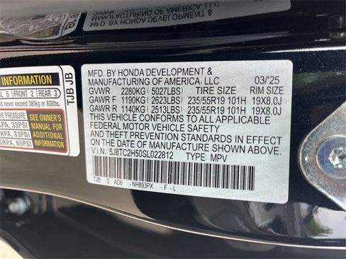 Used 2025 Acura RDX w/ Technology Package image 36