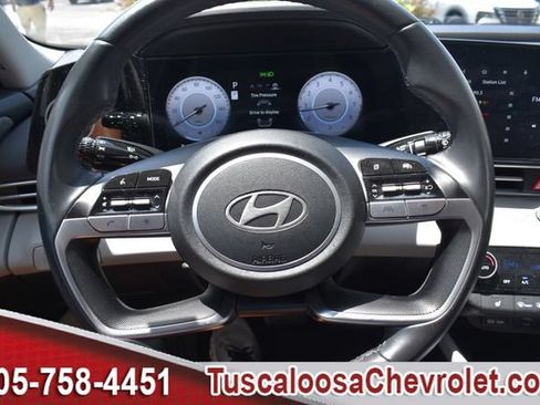 Used 2024 Hyundai Elantra Limited FWD image 29