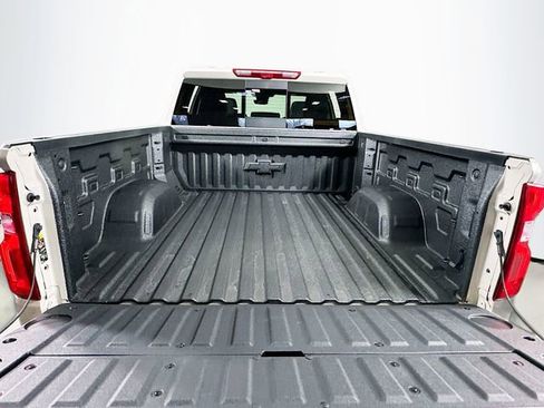 New 2026 Chevrolet Silverado 1500 High Country image 28