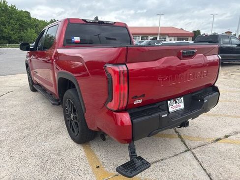 Used 2024 Toyota Tundra Limited AWD/4WD image 9