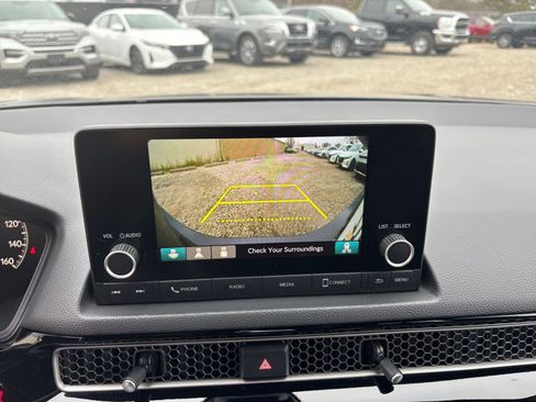 Used 2025 Honda Civic Sport image 17