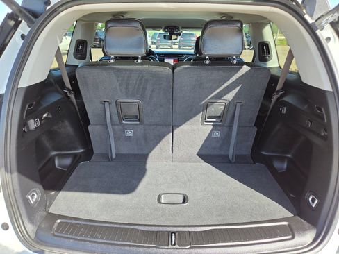 Used 2024 Jeep Grand Cherokee L Limited w/ Luxury Tech Group II RWD image 26