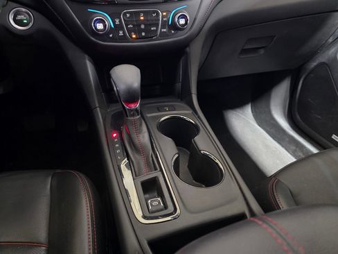 Used 2024 Chevrolet Equinox RS w/ RS Leather Package FWD image 19