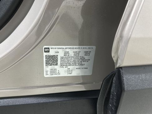 Used 2025 GMC Terrain Elevation image 32