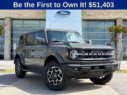 New 2026 Ford Bronco Outer Banks