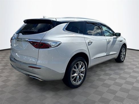 Used 2023 Buick Enclave Essence w/ Experience Buick Package image 6