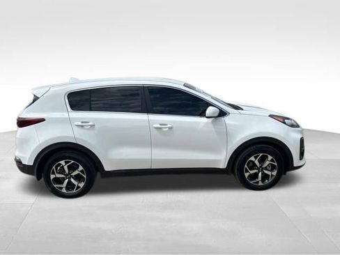 Used 2020 Kia Sportage LX FWD image 2