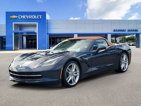 Used 2015 Chevrolet Corvette Stingray w/ 2LT Preferred Equipment Group image 2