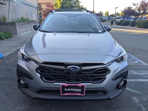 Used 2025 Subaru Crosstrek 2.5i Premium AWD/4WD image 6