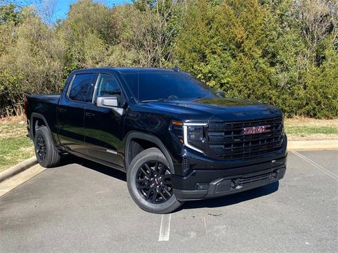 Used 2023 GMC Sierra 1500 Elevation image 1