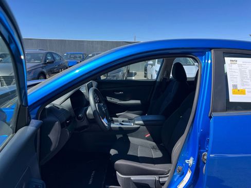 Used 2025 Nissan Sentra SV image 26