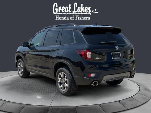 Used 2023 Honda Passport TrailSport image 3
