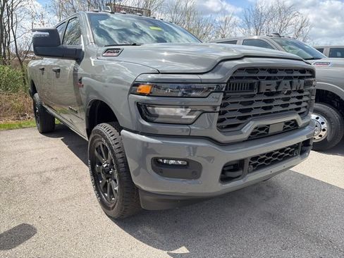 New 2026 RAM 2500 Big Horn AWD/4WD image 3