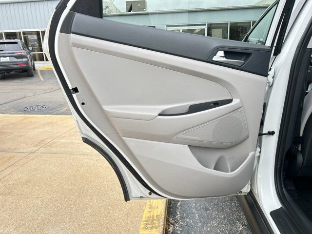 Used 2021 Hyundai Tucson SE FWD image 20