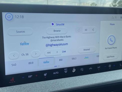 New 2026 Ford Maverick XLT w/ XLT Luxury Package AWD/4WD image 14