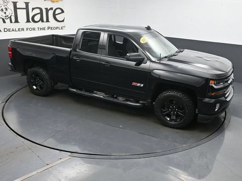 Used 2018 Chevrolet Silverado 1500 LT w/ Midnight Edition AWD/4WD image 56