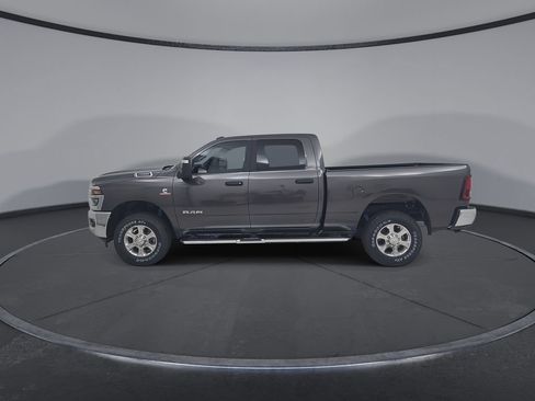 New 2026 RAM 2500 Big Horn AWD/4WD image 9