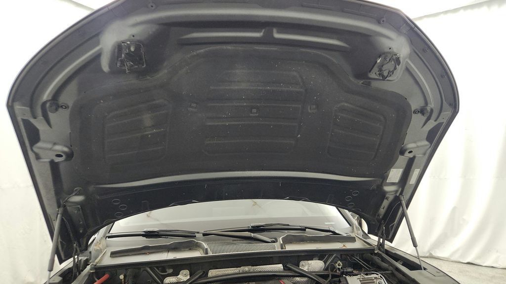 Used 2018 Audi SQ5 Prestige w/ Prestige Package AWD/4WD image 38