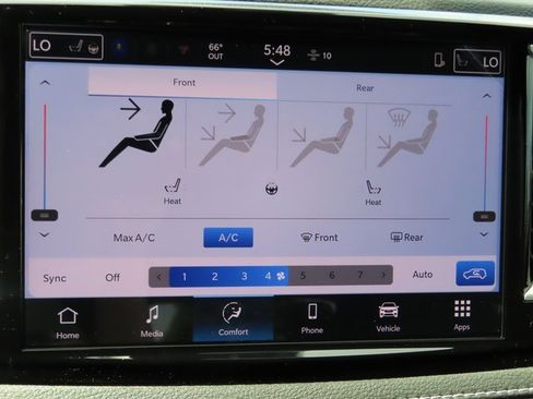 New 2026 Chrysler Pacifica Select image 32