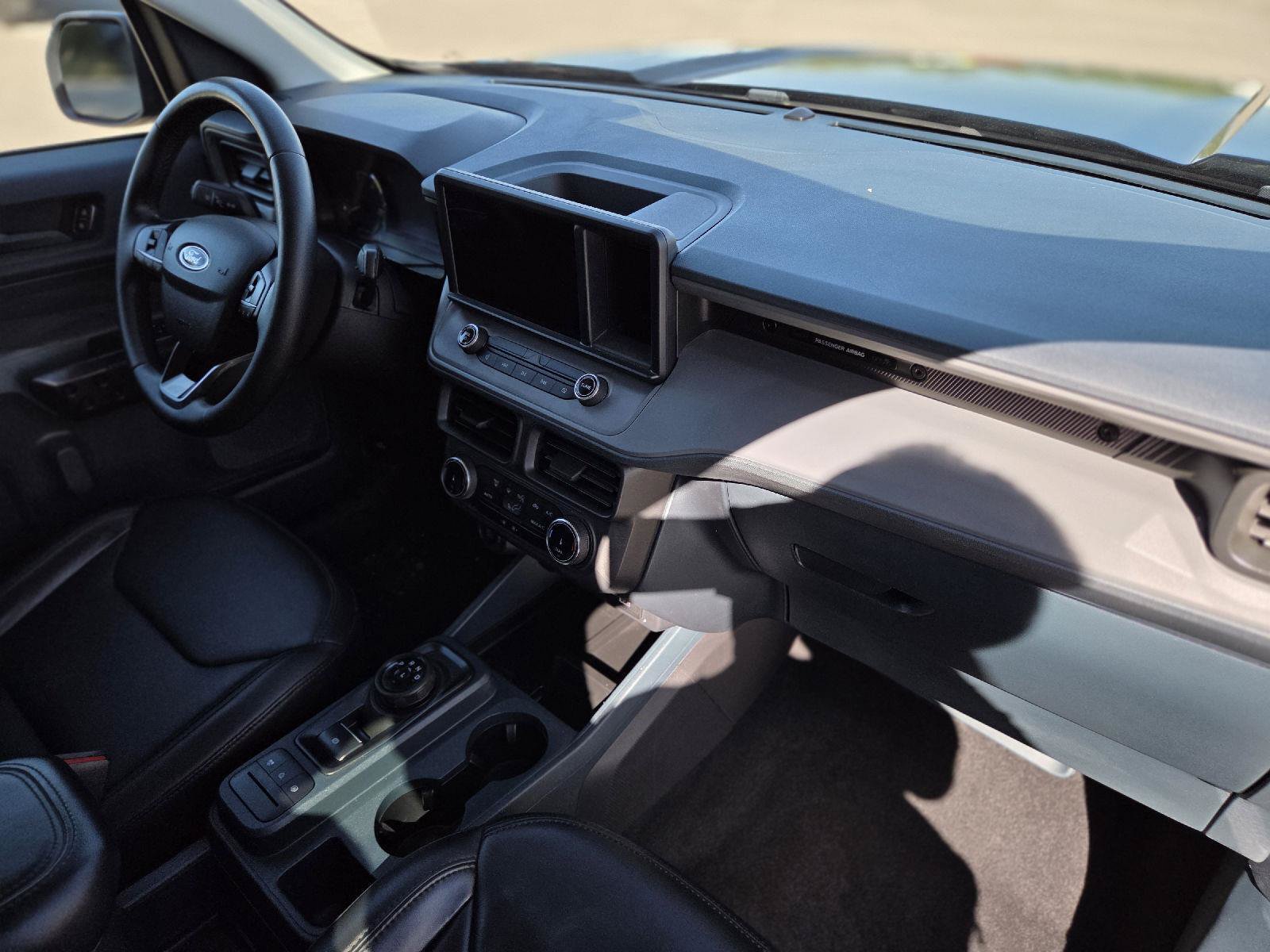 Used 2023 Ford Maverick Lariat w/ Black Appearance Package FWD image 37