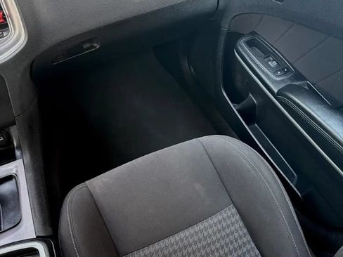 Used 2021 Dodge Charger R/T RWD image 8