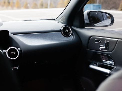 Used 2023 Mercedes-Benz GLA 250 GLA 250 image 18