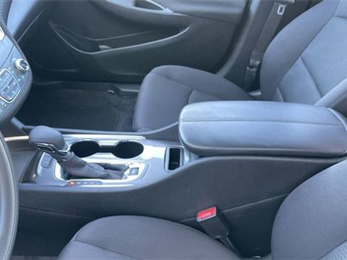 Used 2024 Chevrolet Malibu LT image 20