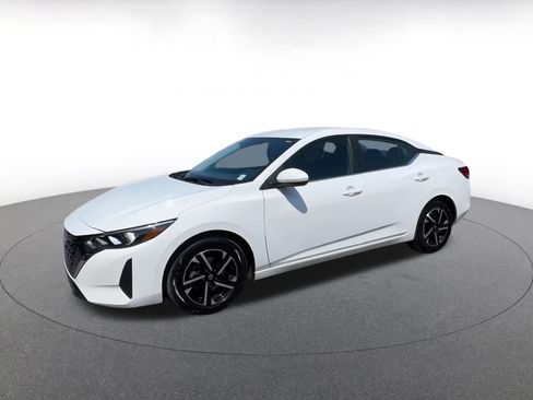 Used 2024 Nissan Sentra SV image 8