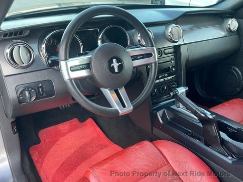 Used 2006 Ford Mustang GT RWD image 28