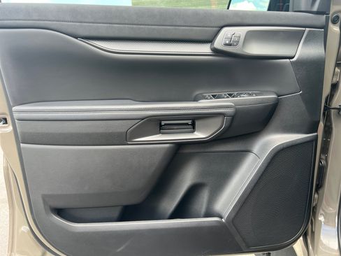 Used 2025 Ford Ranger Raptor AWD/4WD image 10