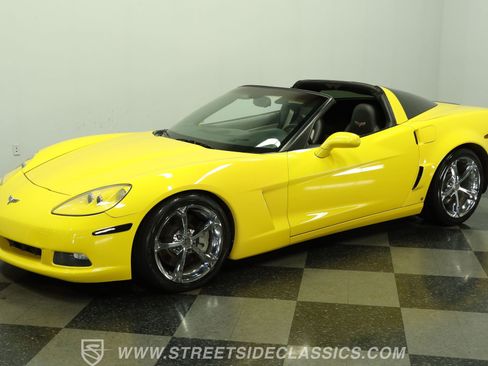 Used 2007 Chevrolet Corvette Coupe RWD image 6