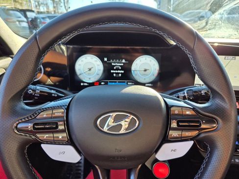Used 2022 Hyundai Elantra N w/ Preferred Accessory Package image 27
